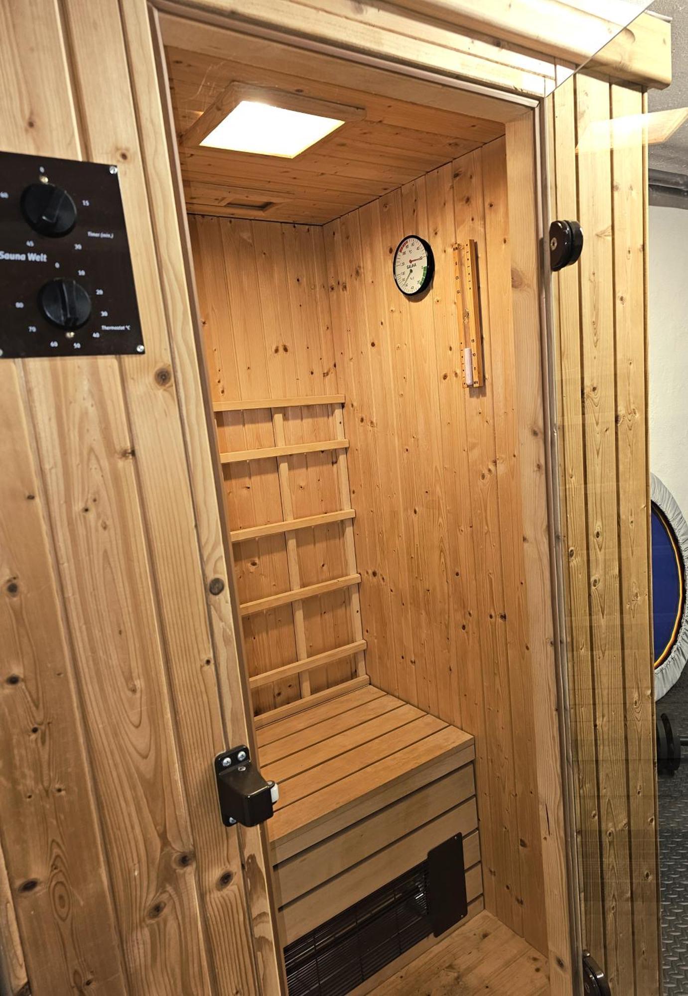 Zimmer Mit Charme Mond Nuremberg Bagian luar foto